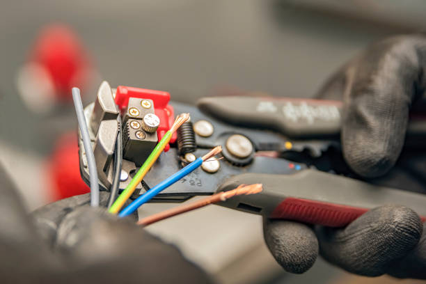 Best Industrial Electrical Services  in Franklin Center, NJ